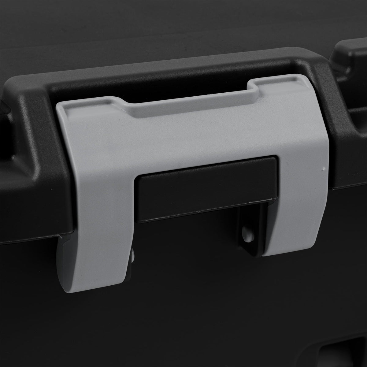 22 Gallon Wheeled Plastic Storage Bin with Lockable Lid L2529