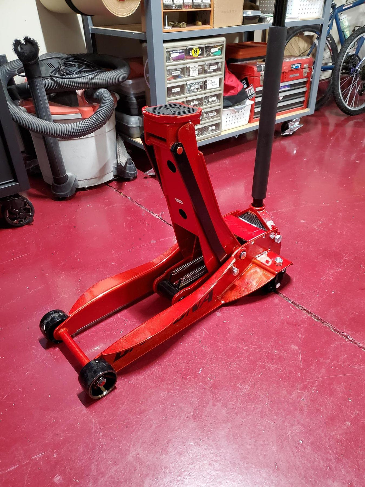 3 Ton Low Profile Floor Jack G924