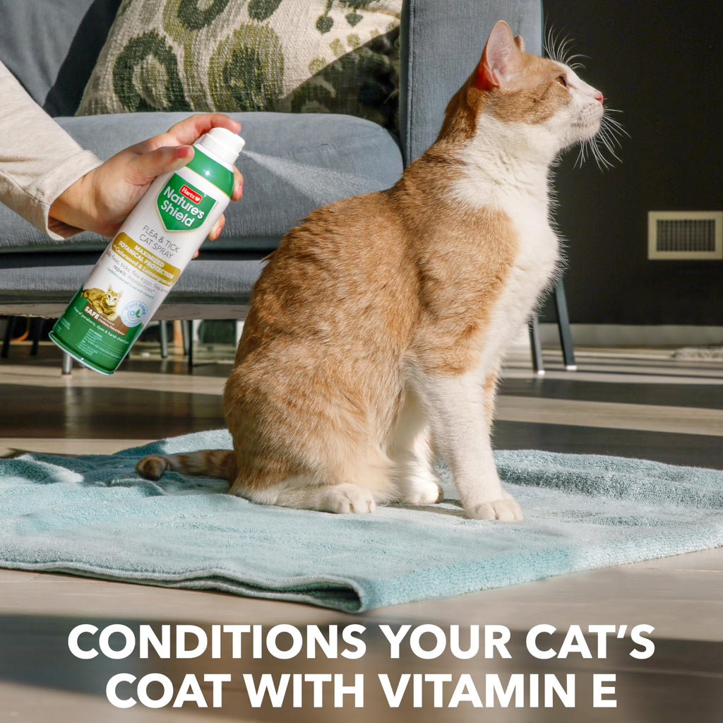 Flea & Tick Spray Treatment for Cats with Cedarwood and Lemongrass Oil, 14 Ounces N192619